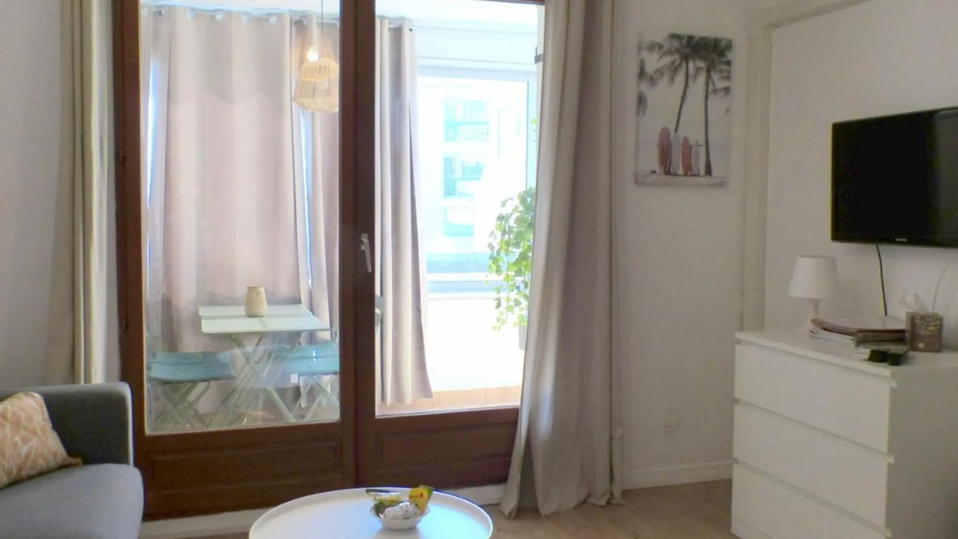 Flat With Pool And Terrace In Sanary-Sur-Mer Apartment